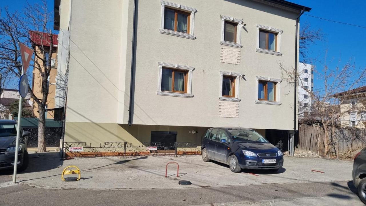 Charm 2 Palas Apartment Iasi Exterior photo