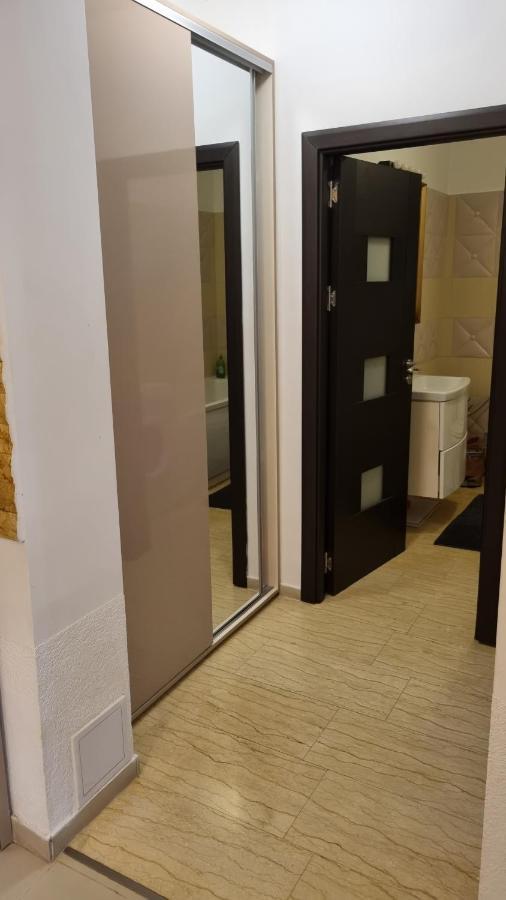 Charm 2 Palas Apartment Iasi Exterior photo