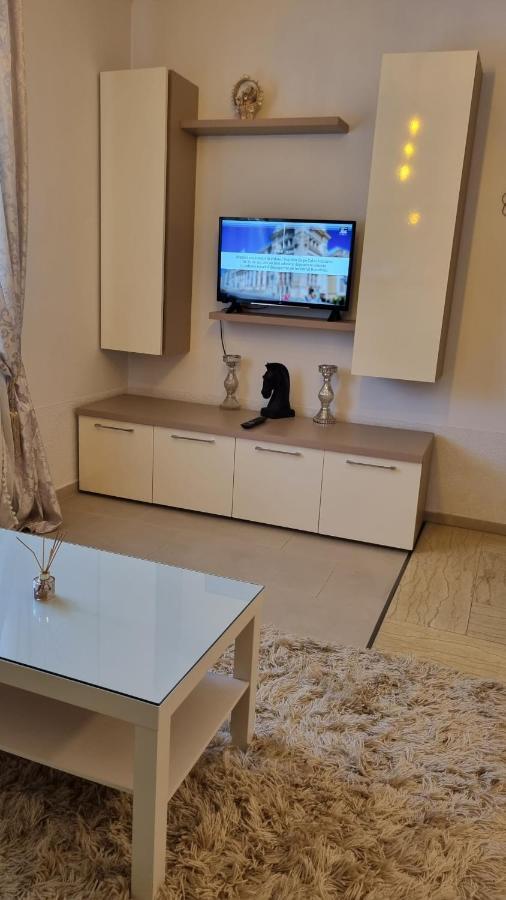 Charm 2 Palas Apartment Iasi Exterior photo