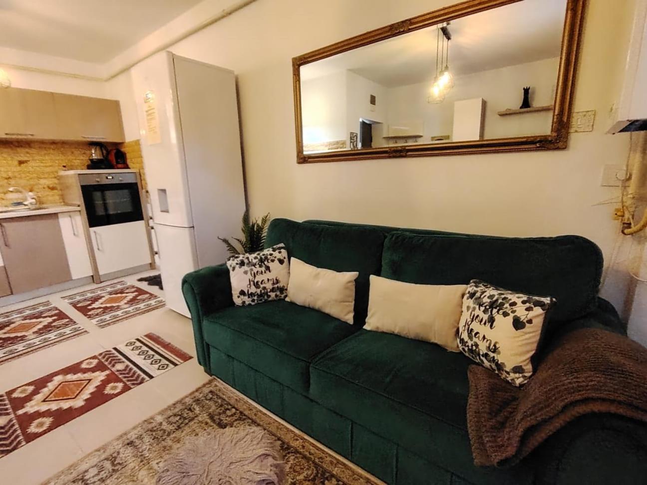 Charm 2 Palas Apartment Iasi Exterior photo