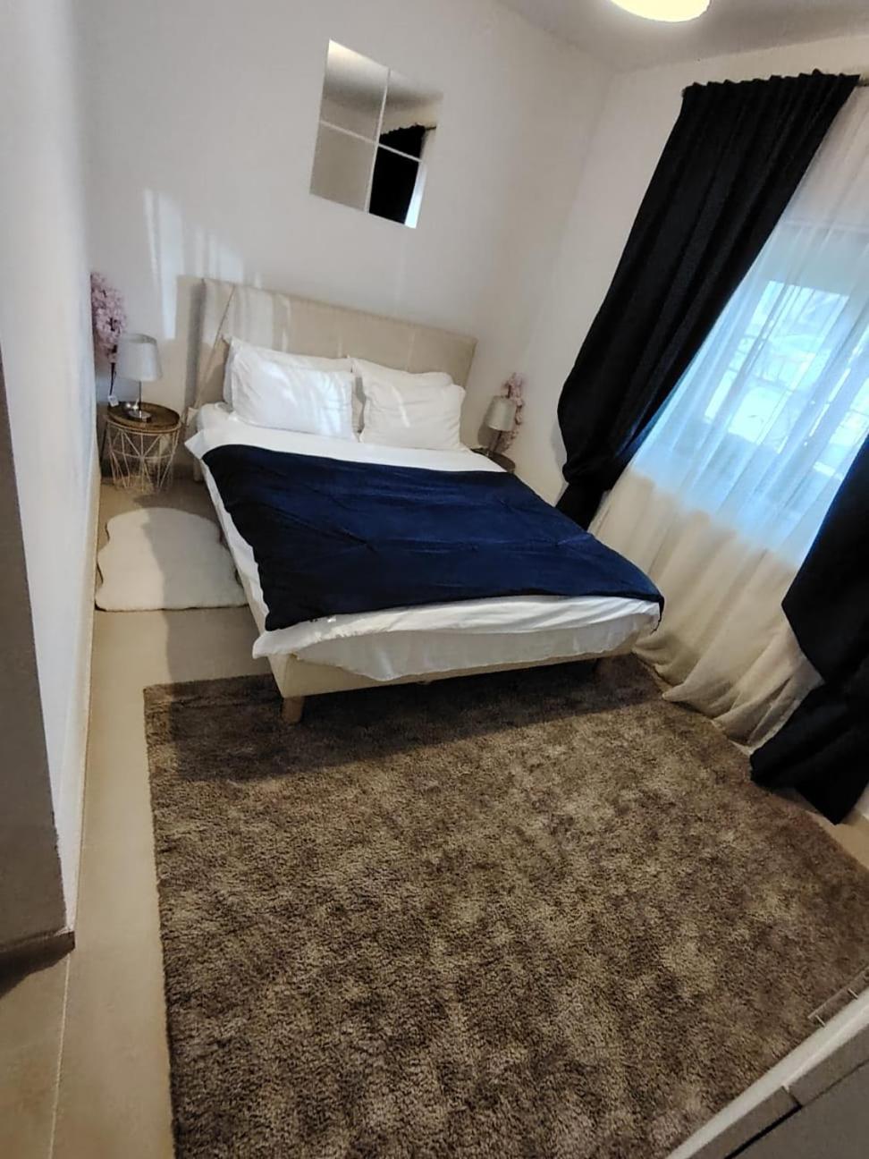 Charm 2 Palas Apartment Iasi Exterior photo